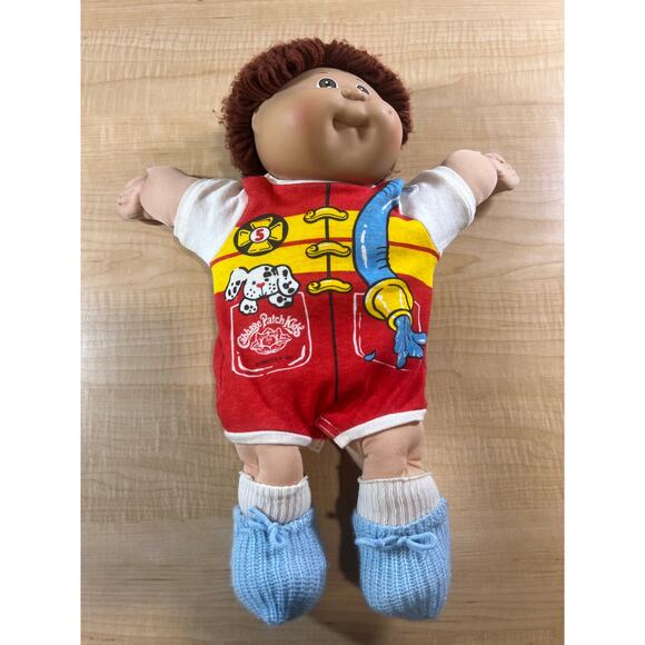Vintage Cabbage Patch Kid Firetruck Kid Baby Outfit Booties 78-82 Authentic - Picture 2 of 5